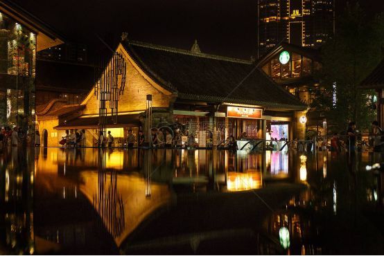 %E5%BC%8B%E6%88%88_10004