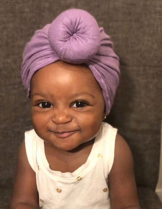 Portrait Black girl_5f360baefad4de5beedba61191e96c17.jpg