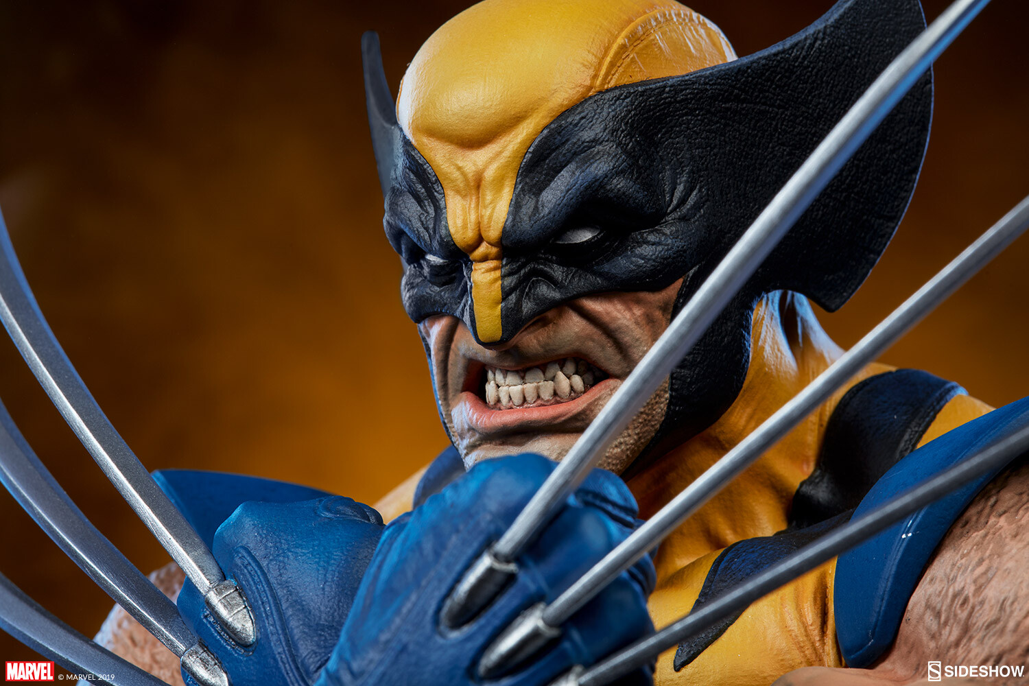 07_Wolverine Bust_PHOTO