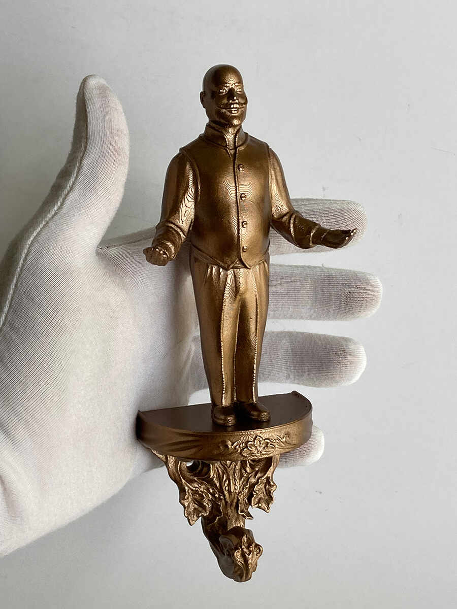 Fancy Houseman - Wacom holder 1