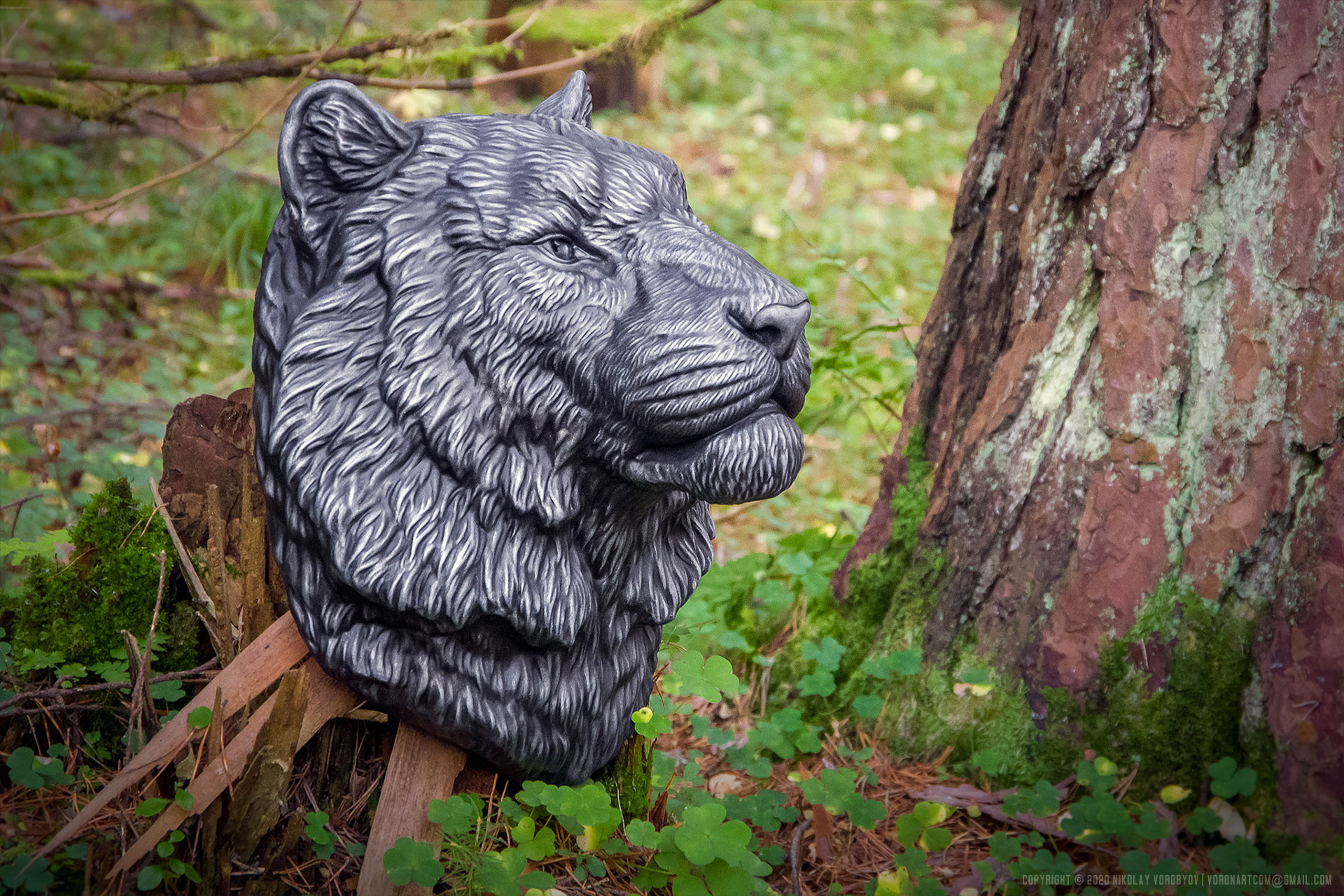 tiger-animal-head-wall-sculpture-forest-photo-04