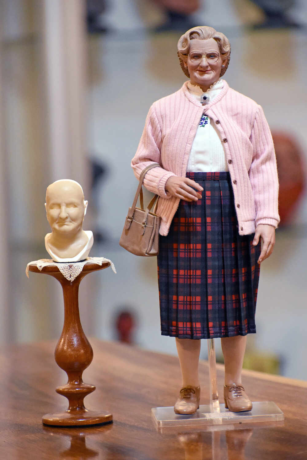 Doubtfire-pic-2-tiny