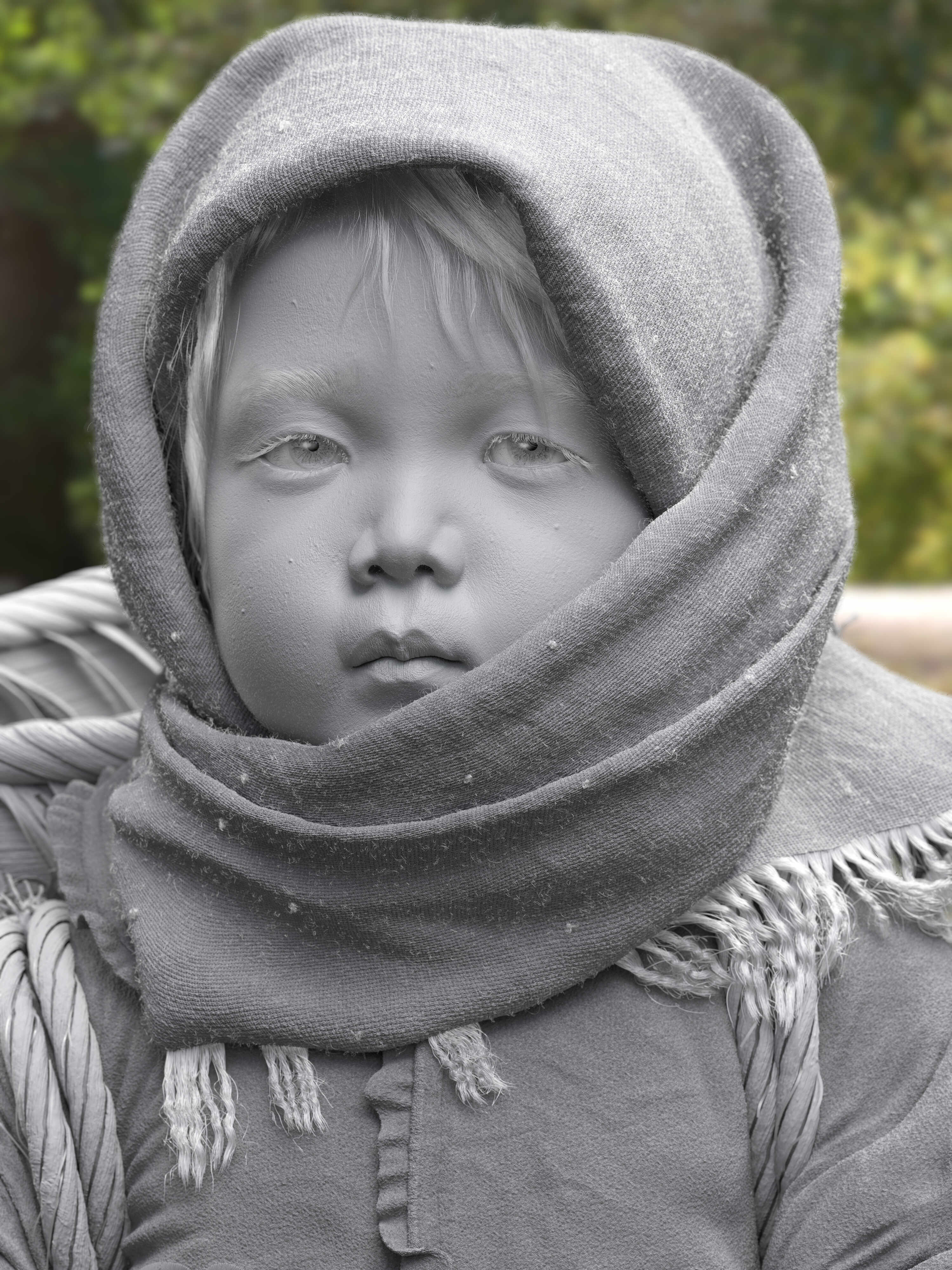 6- portrate-front-clay