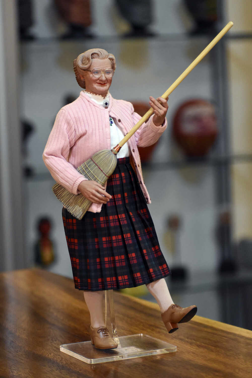 Doubtfire-pic-6-tiny