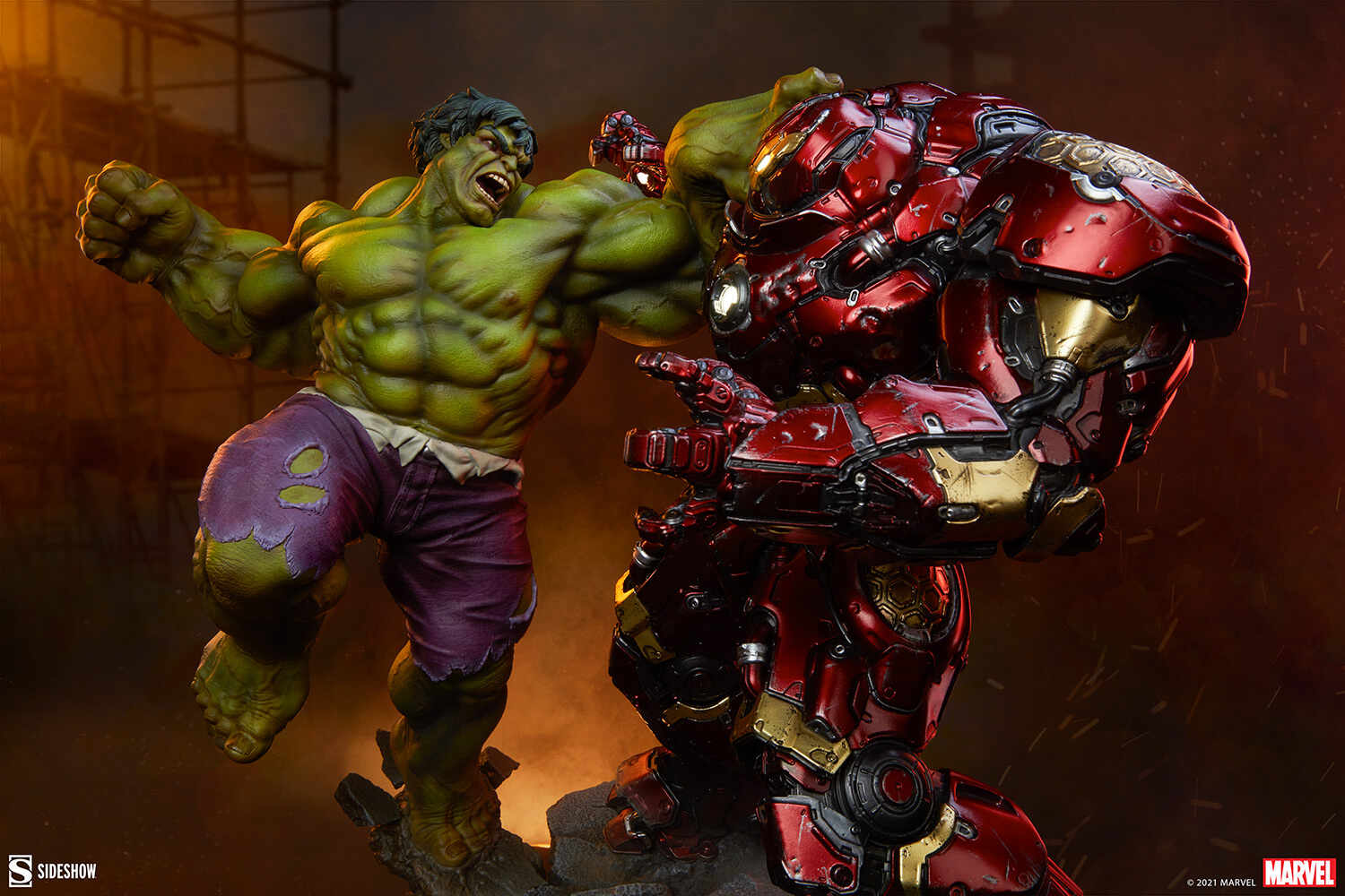 hulk-vs-hulkbuster_marvel_gallery_60b902637179a