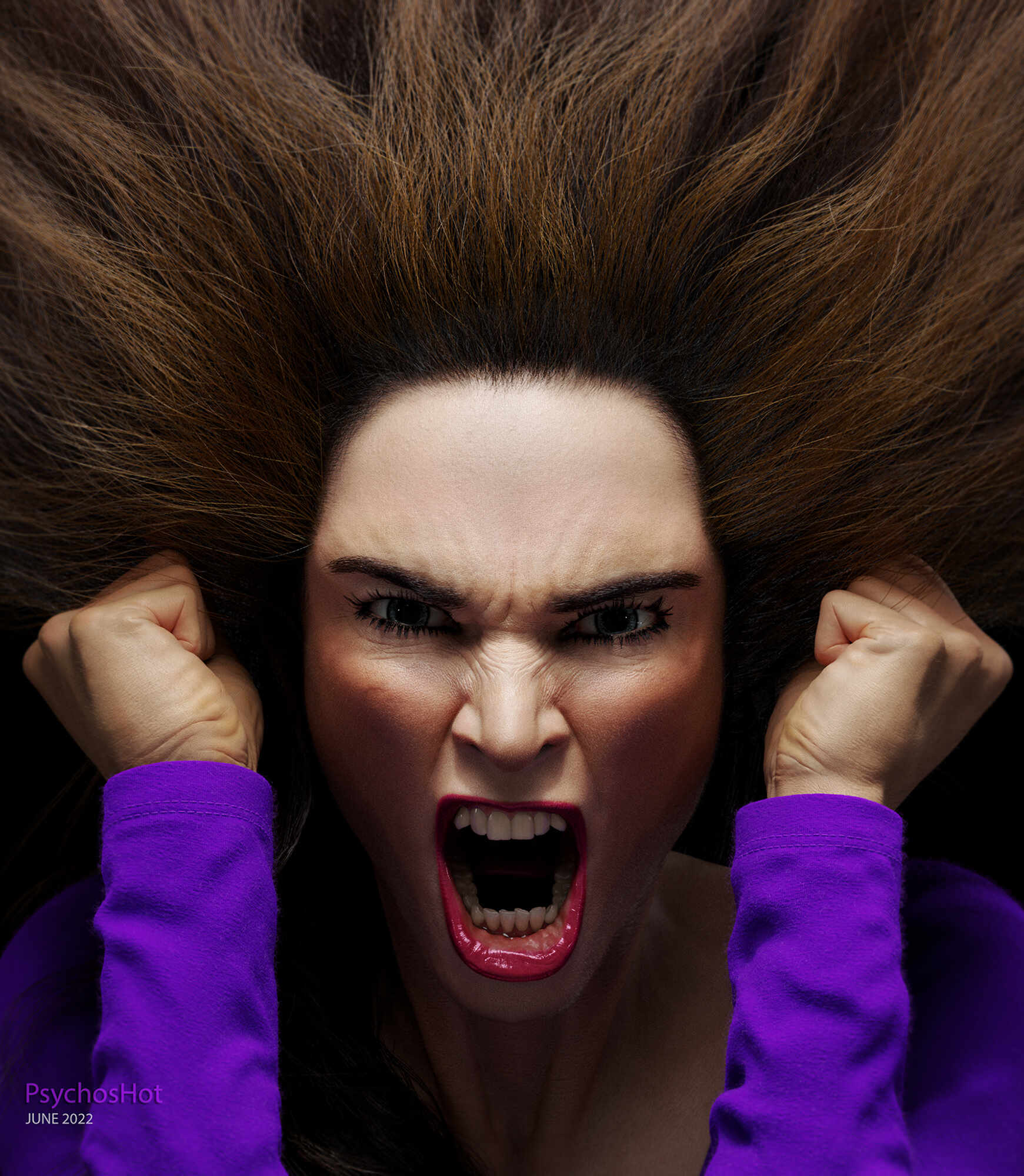 aggressive_woman_close_02 2K_Psychoshot