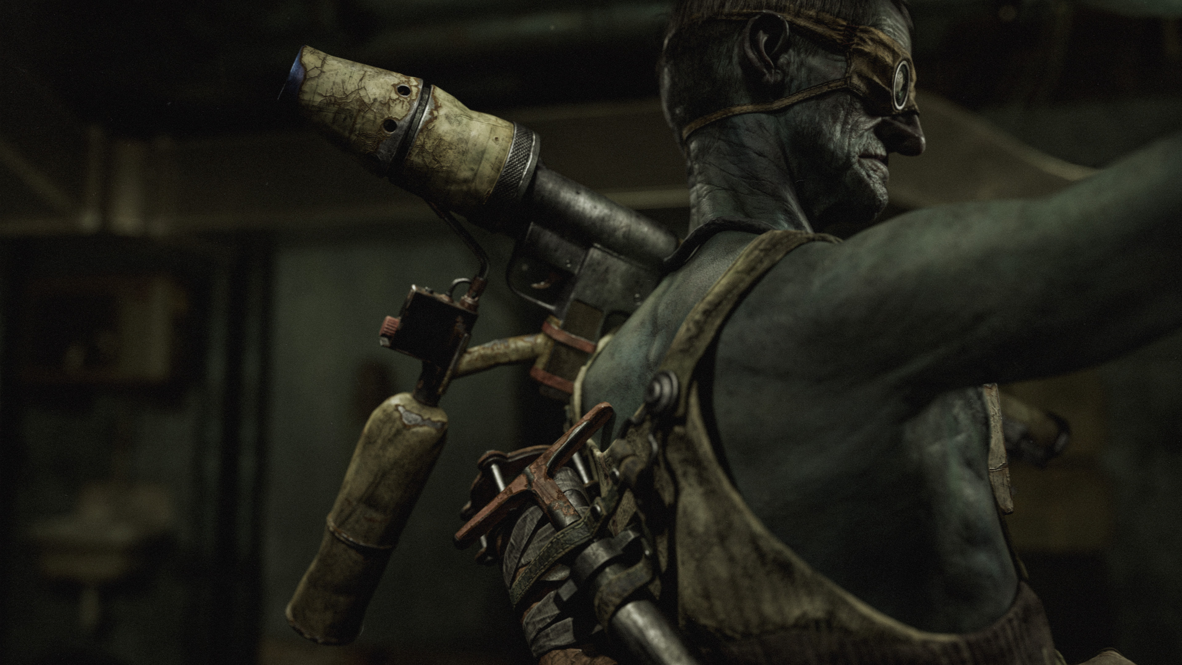 artemiy-chagay-gun-shoulder (1)